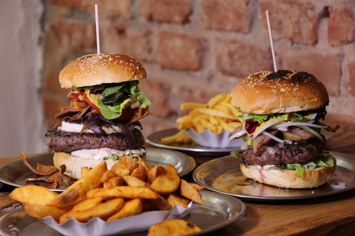 Hempels Burger - Burger und Pommes